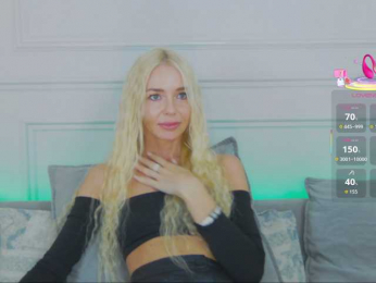 WhiteGirl-one webcam model stream image