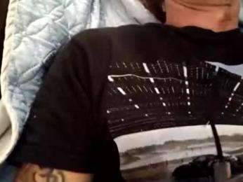 maniak_paraphiliacz webcam model stream image