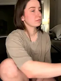 nerdynina webcam model stream image