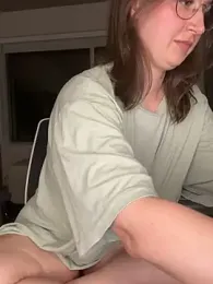 nerdynina webcam model stream image