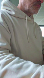 Exibbi42 webcam model stream image