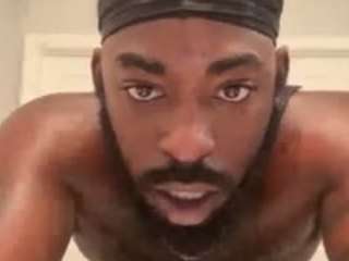 8lloydkwatsk webcam model stream image