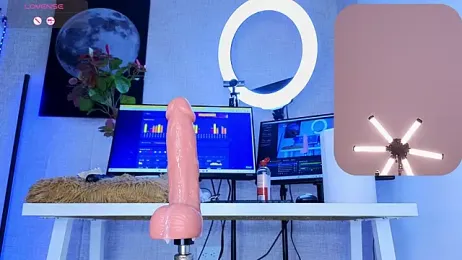 maykka webcam stripchat model stream image