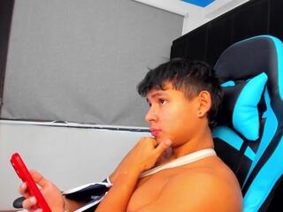 Kevin Bray webcam model stream image