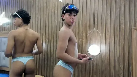 Johnny__bloom webcam model stream image
