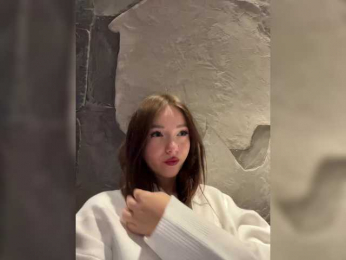 OlivkaVif webcam model stream image