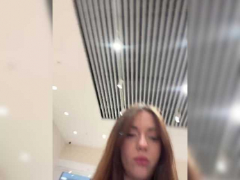 OlivkaVif webcam bongacams model stream image