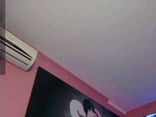milkmesoftly webcam model stream image