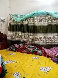 Romentic_Couple webcam model stream image