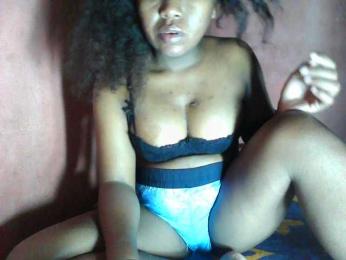 Ashilinah webcam model stream image