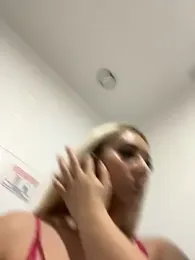 hotamanda01 webcam stripchat model stream image