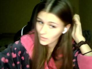 Melvah webcam model stream image