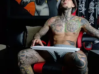 Molotov_Explosive webcam model stream image