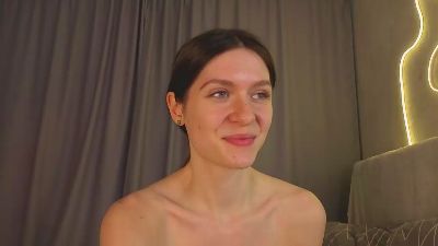 EdlaGreen webcam model stream image