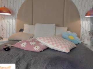 emmawilliams1 webcam model stream image