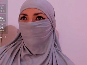 naylaa- webcam model stream image