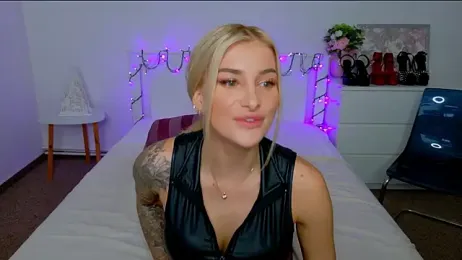 Lia_Benini webcam model stream image