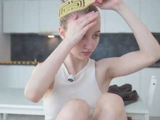 udelafulwood webcam model stream image