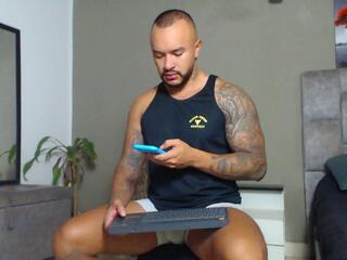 Anderson Jones webcam model stream image