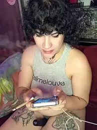 callmelouve webcam model stream image