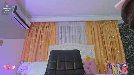 saskia_secret webcam model stream image