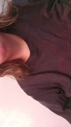 illegalee webcam model stream image