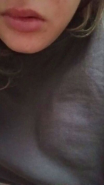illegalee webcam cam4 model stream image