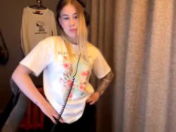 yolondaillovsky webcam model stream image