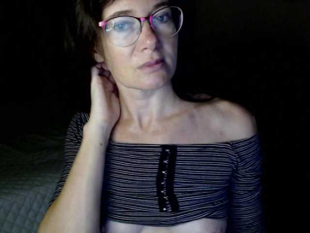Viorica webcam bongacams model stream image