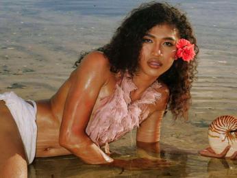 SamirraSanchez webcam model stream image