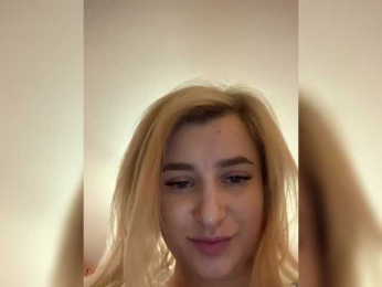 Ale4kaxx webcam model stream image