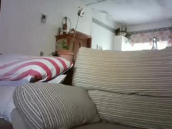 lolahueso webcam model stream image