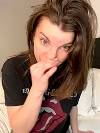 wildefaye webcam model stream image