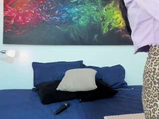 lucyyliiu webcam model stream image