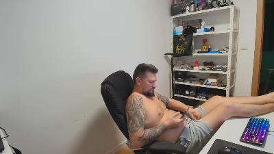 summer_cock28 webcam model stream image