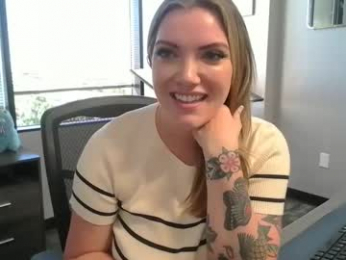tattedlasirena webcam model stream image