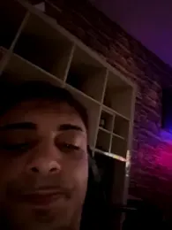 jiggy823 webcam model stream image