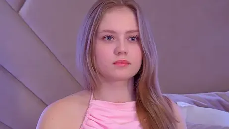 SelinSwarovski webcam model stream image