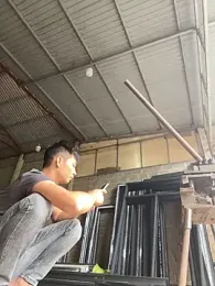 X-manh webcam model stream image