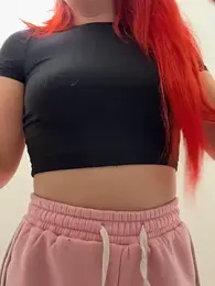 Holly-Glamour webcam model stream image