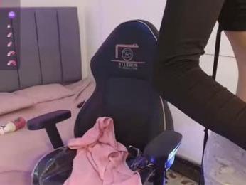 kvas_tay1 webcam model stream image