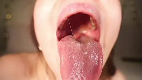 alma_yammy webcam model stream image