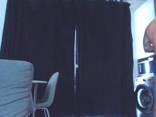 Justin Bradly webcam model stream image