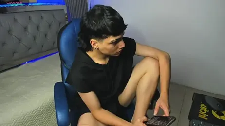 SamBlack_ webcam model stream image