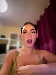 Carlita_cute webcam model stream image