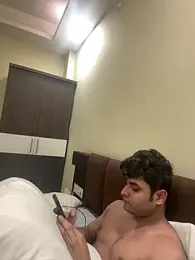 Vihaaanfucks webcam model stream image