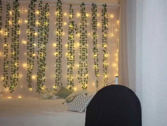 _ksenon_ webcam model stream image