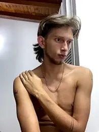 Deim_ webcam model stream image