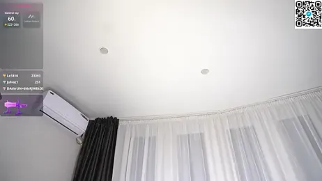 LilyBerryy webcam model stream image