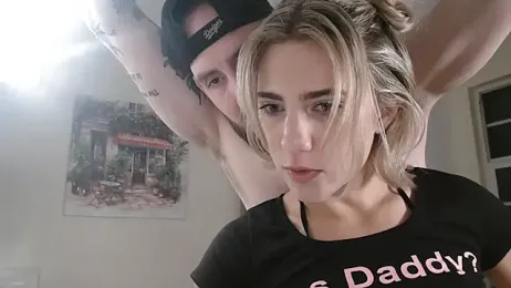 NatalieKneals webcam model stream image